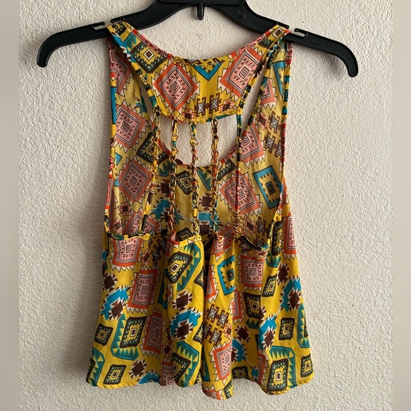 Top Chick Women's Chain Straps Yellow Geometric Pattern Tank Top - Picture 2 of 11